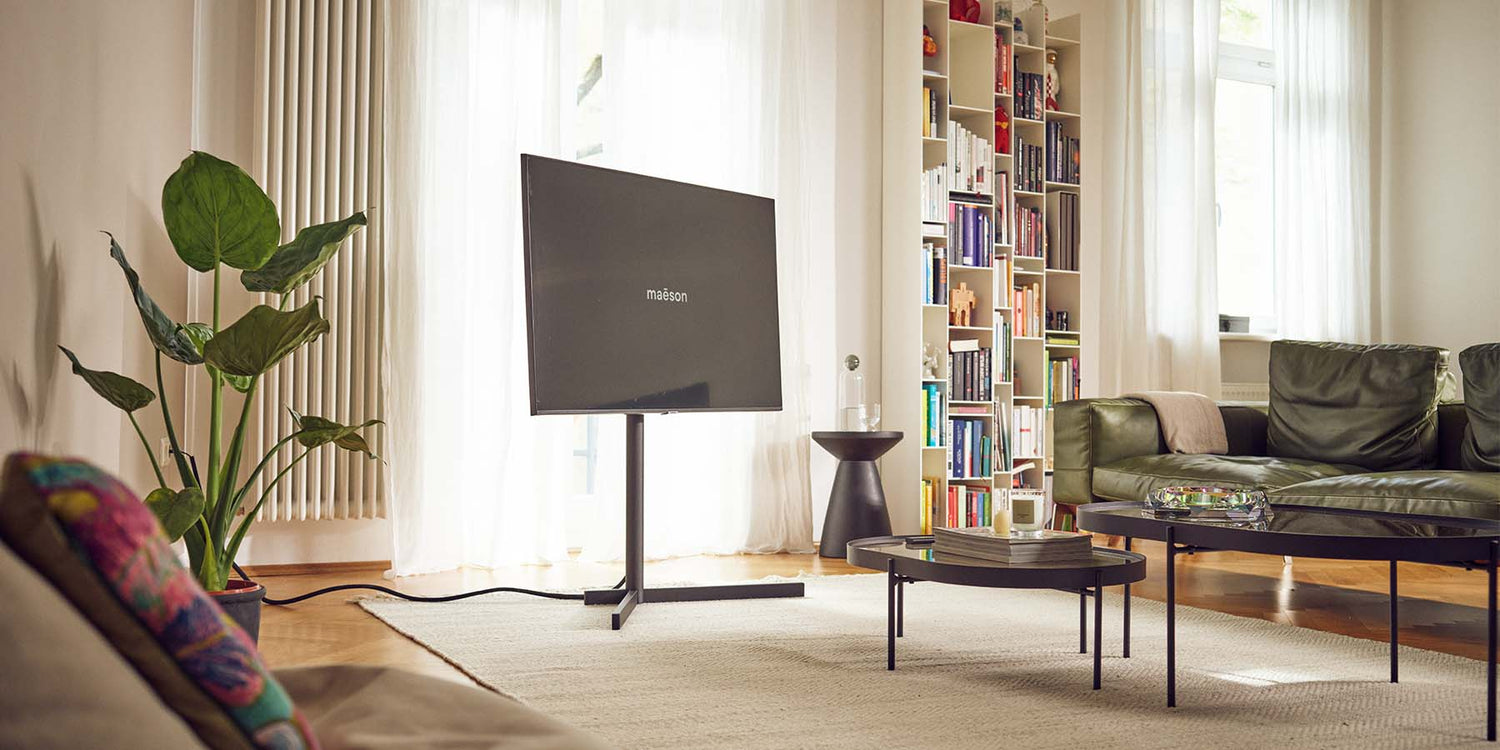 freistehdender-fernseher-tv-stand